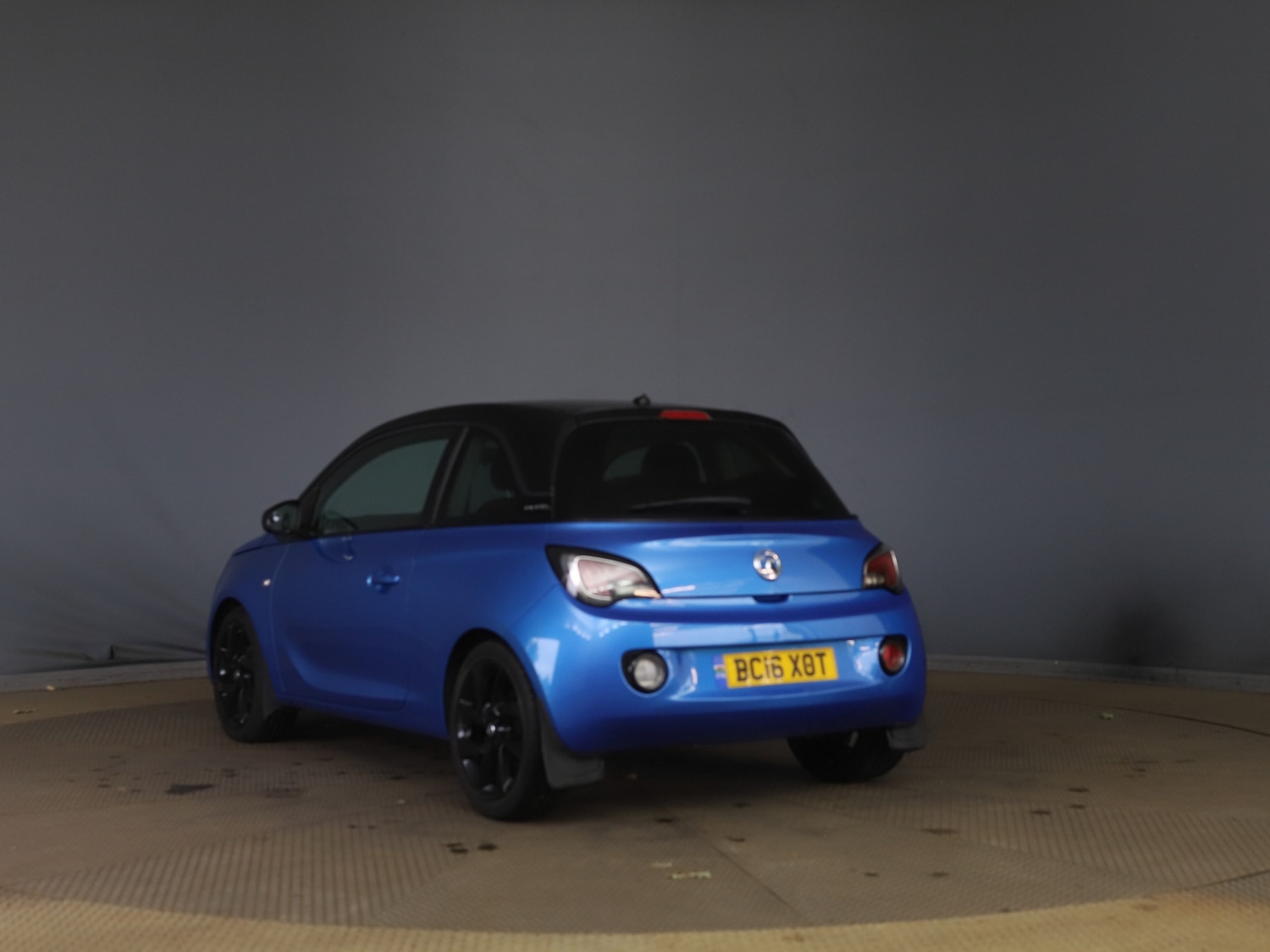 Used Vauxhall ADAM 2016 for sale - 76292901: Photo 4
