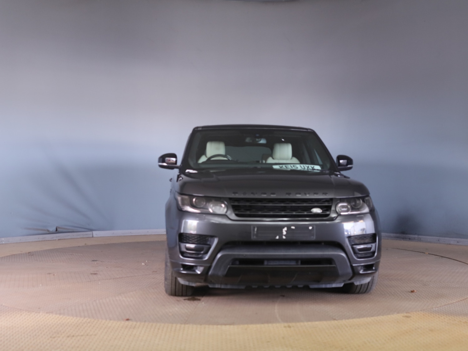 Used Land Rover Range Rover Sport 2015 for sale - 76198127: Photo 2