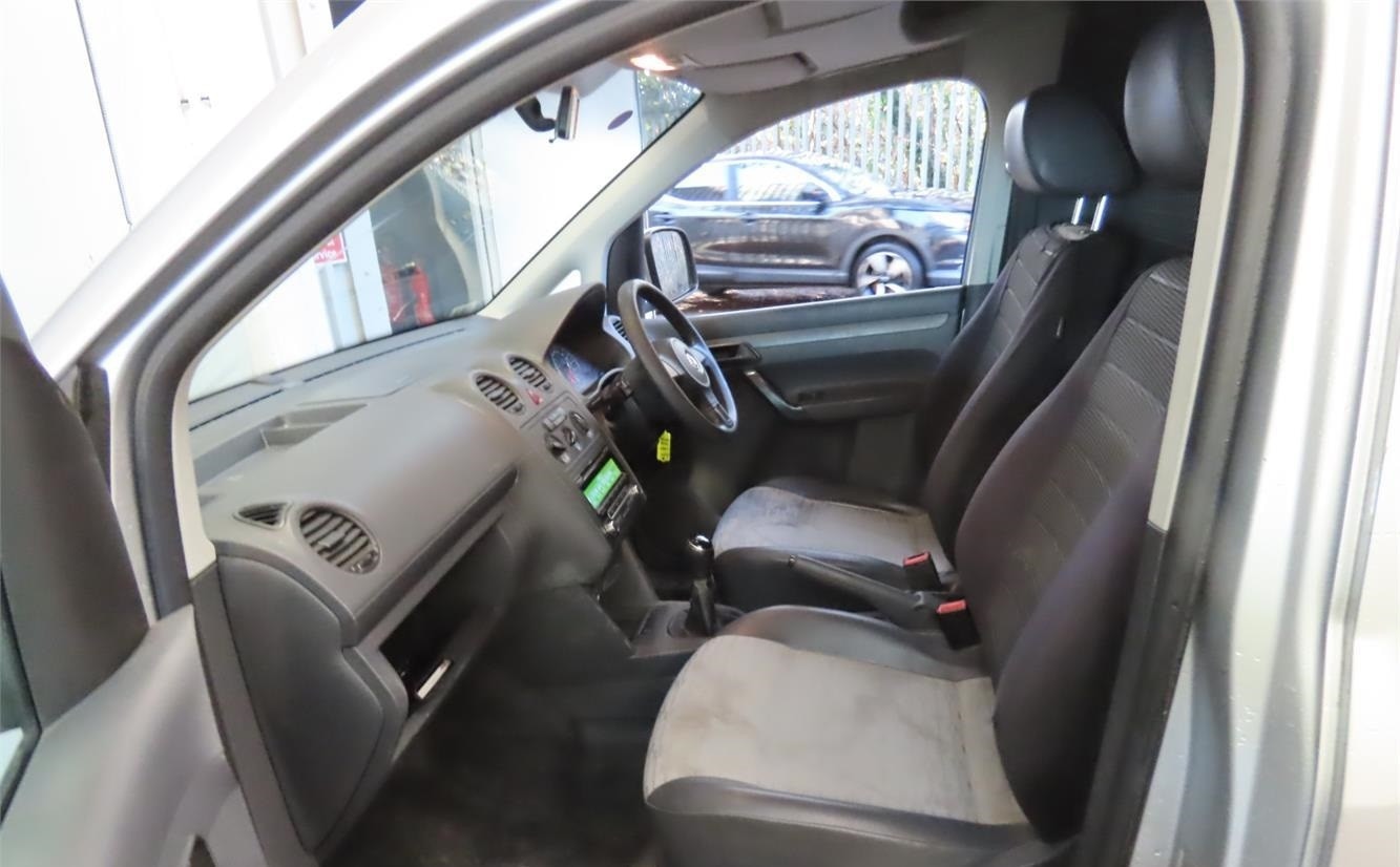 Used Volkswagen Caddy 2013 for sale - 76819700: Photo 2