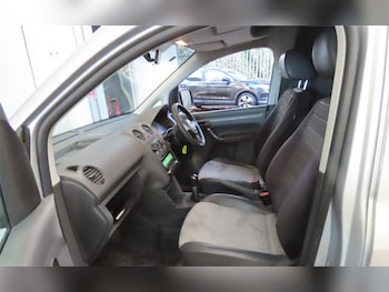 Used Volkswagen Caddy 2013 for sale - 76819700: Photo