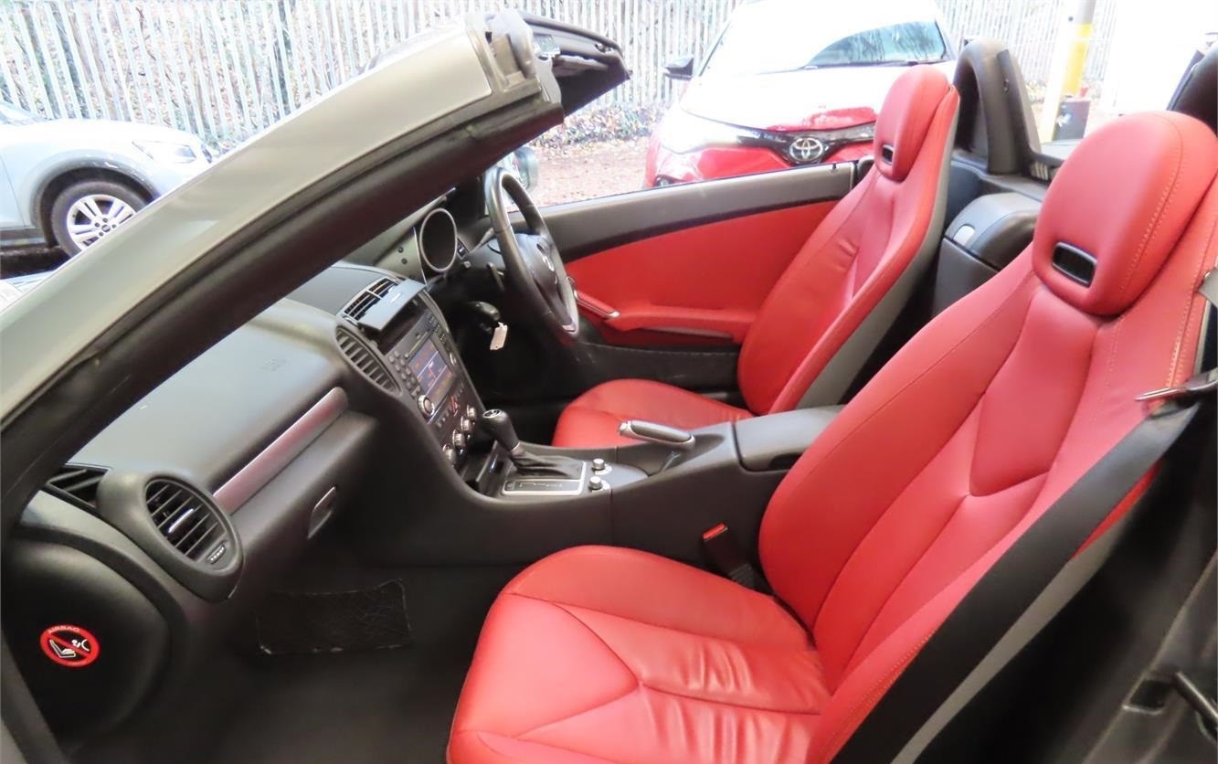 Used Mercedes-Benz SLK 2008 for sale - 76909276: Photo 2
