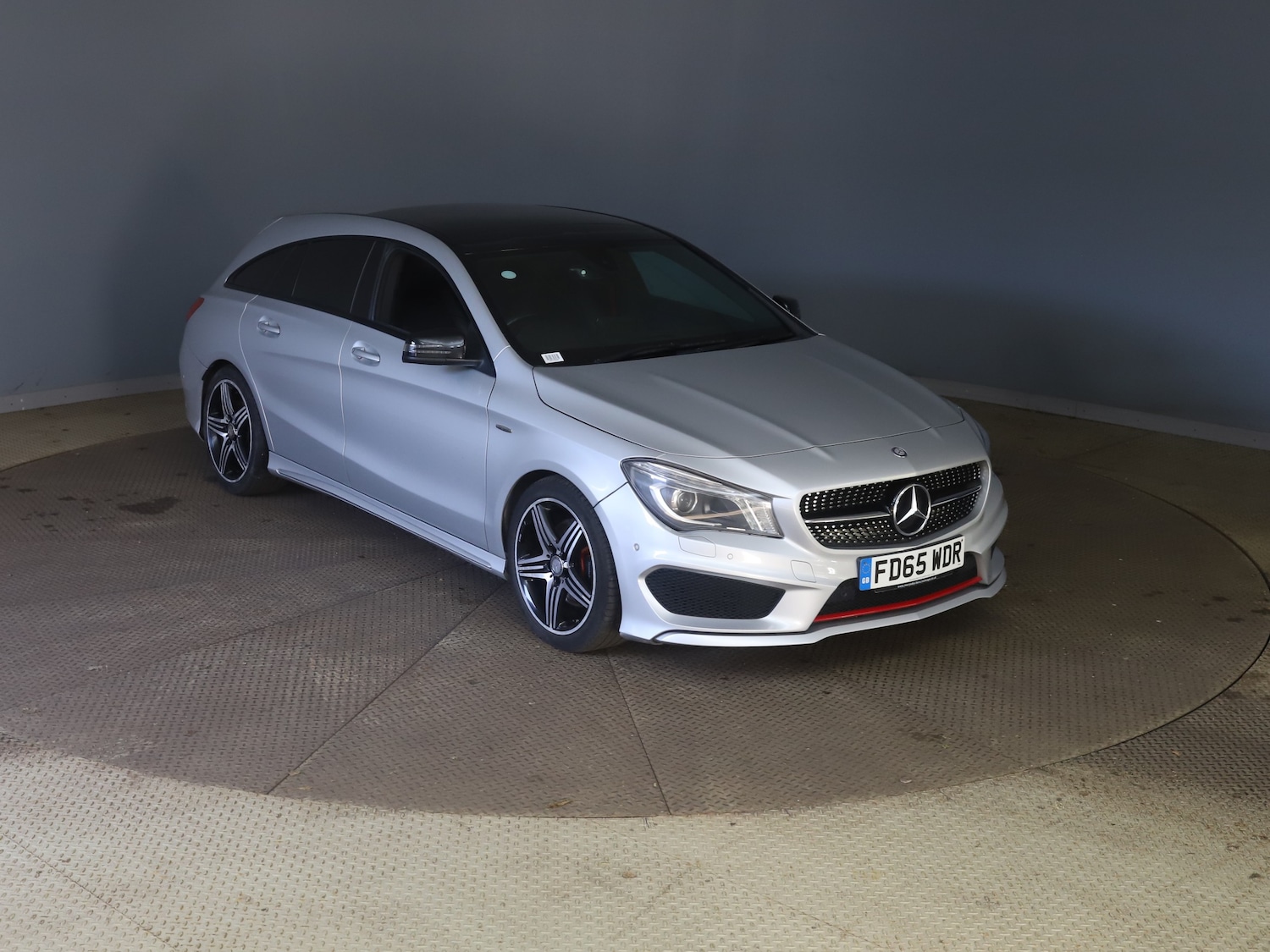Used Mercedes-Benz CLA 2015 for sale - 76273760: Photo 1