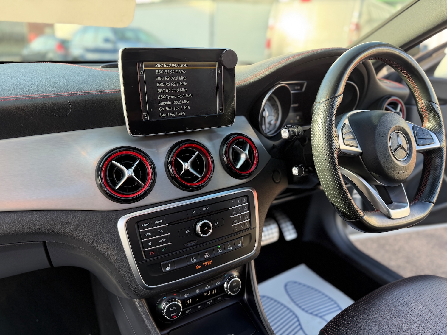 Used Mercedes-Benz CLA 2015 for sale - 76273760: Photo 12