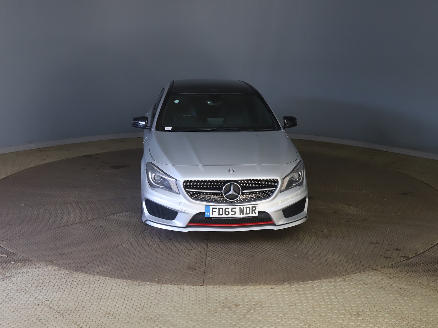 Used Mercedes-Benz CLA 2015 for sale - 76273760: Photo 2