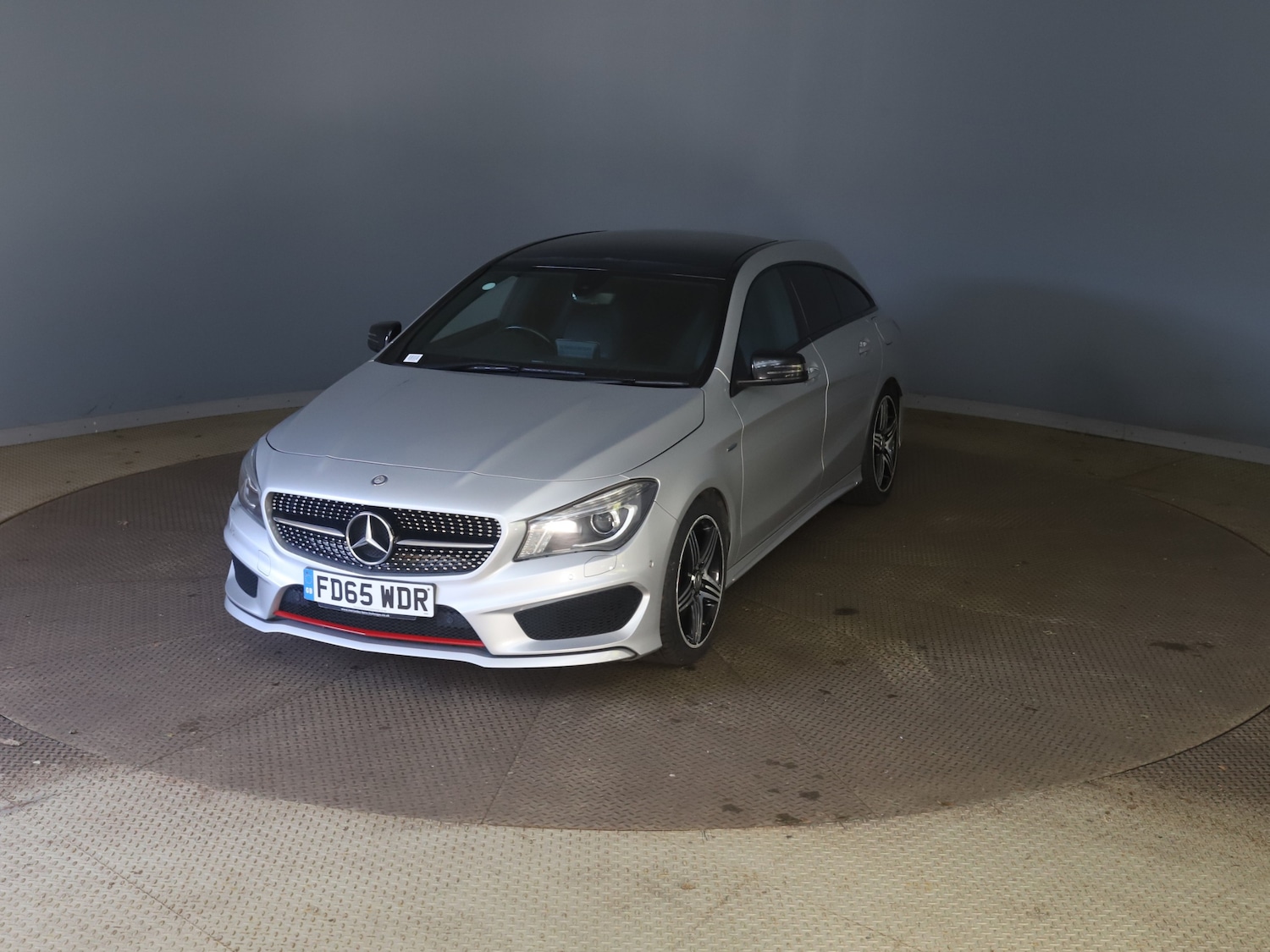 Used Mercedes-Benz CLA 2015 for sale - 76273760: Photo 3