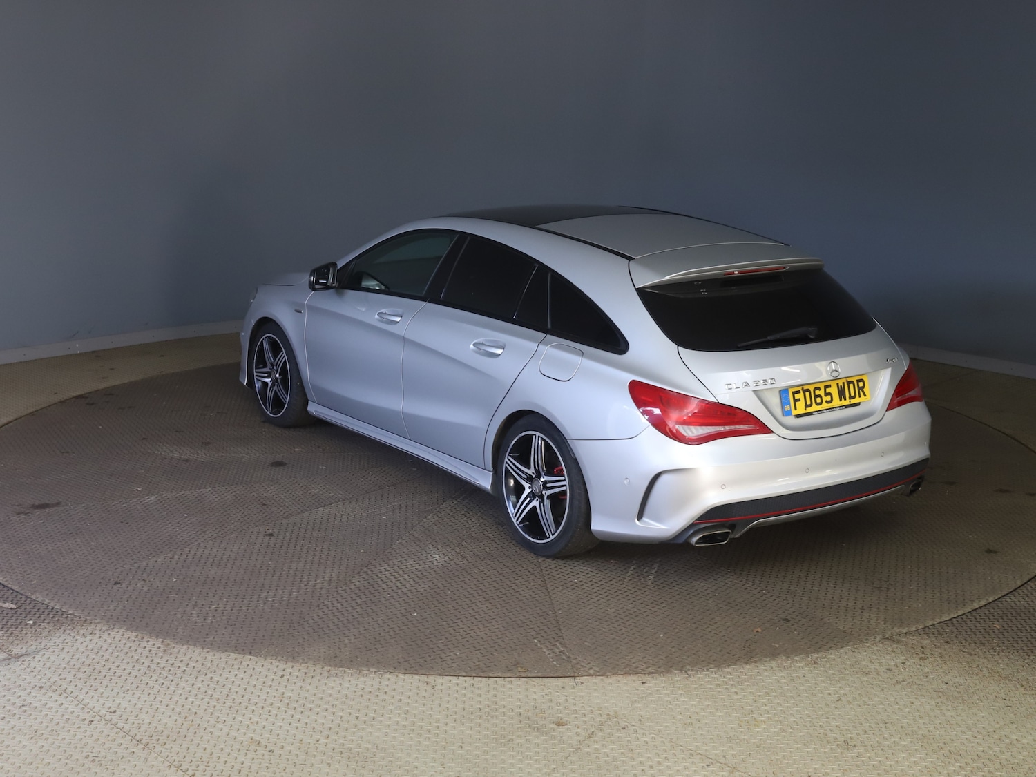 Used Mercedes-Benz CLA 2015 for sale - 76273760: Photo 4