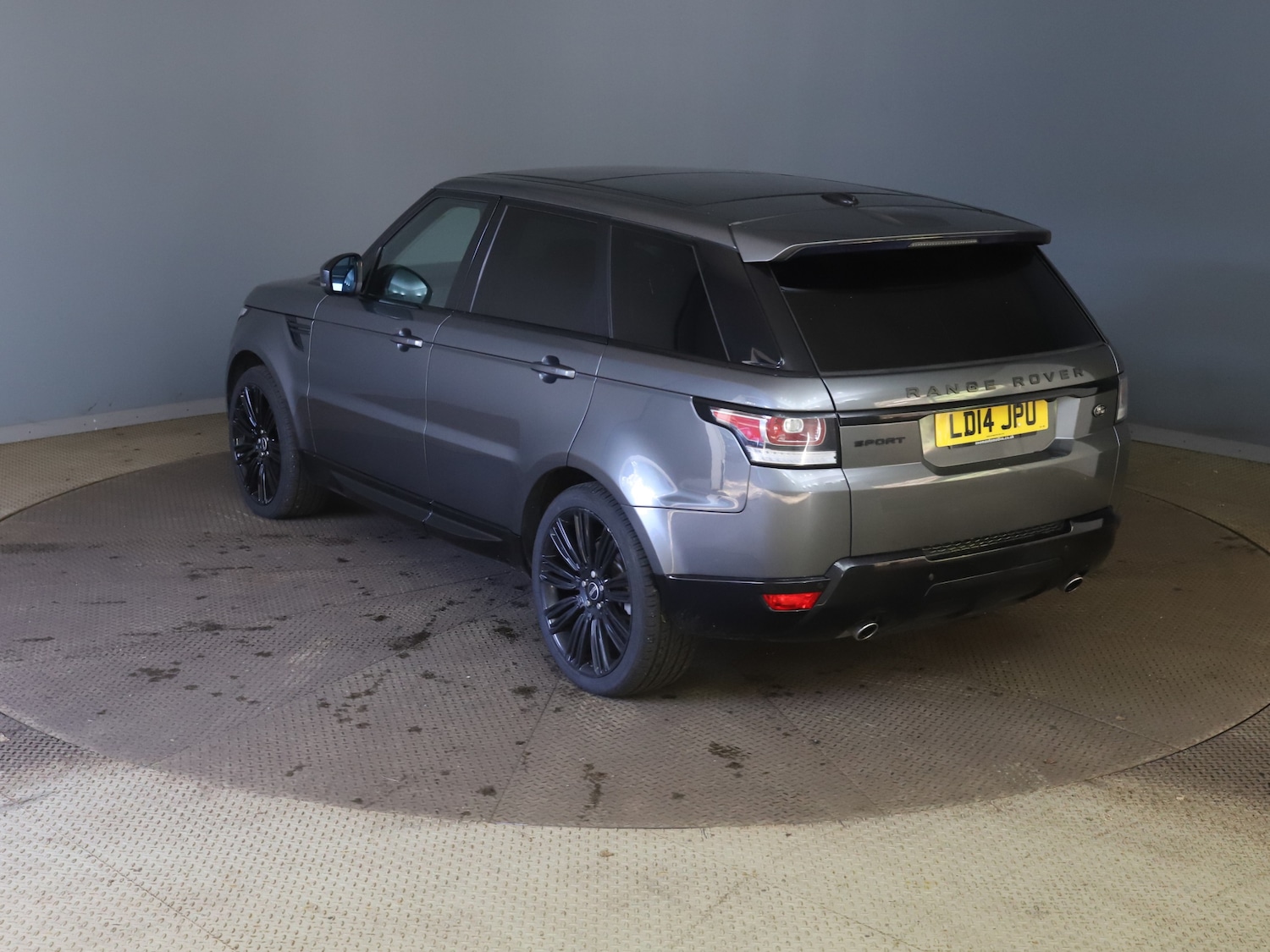 Used Land Rover Range Rover Sport 2014 for sale - 76198328: Photo 4