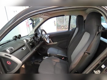 Used smart fortwo 2010 for sale - 76495793: Photo