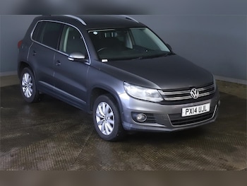 Volkswagen - Tiguan