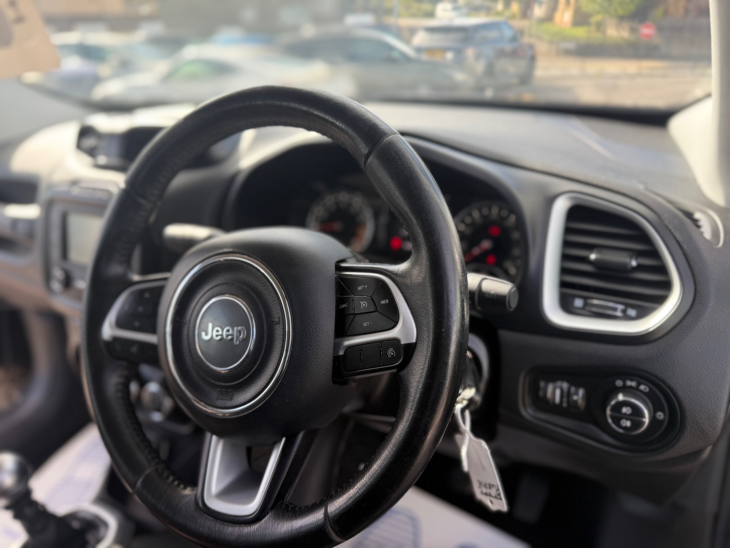 Used Jeep Renegade 2016 for sale - 75918187: Photo 15