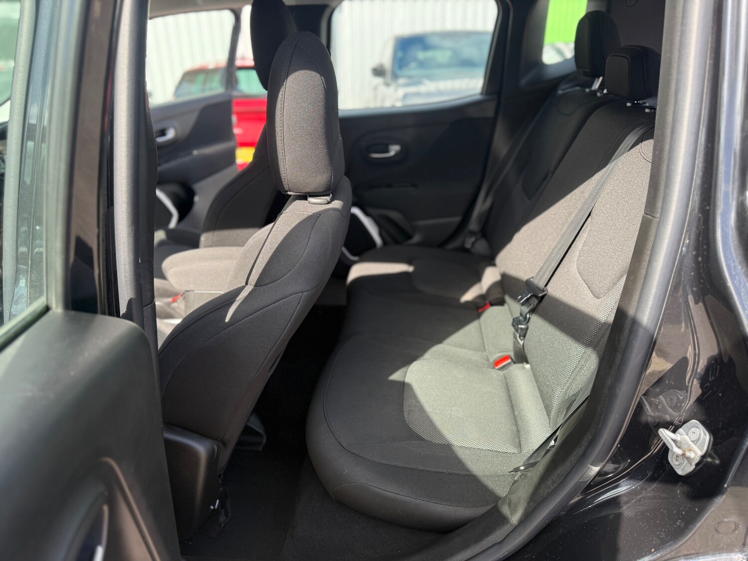 Used Jeep Renegade 2016 for sale - 75918187: Photo 16