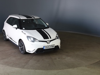 2015 (15) - 1.5 VTi-TECH 3Style Lux 5dr