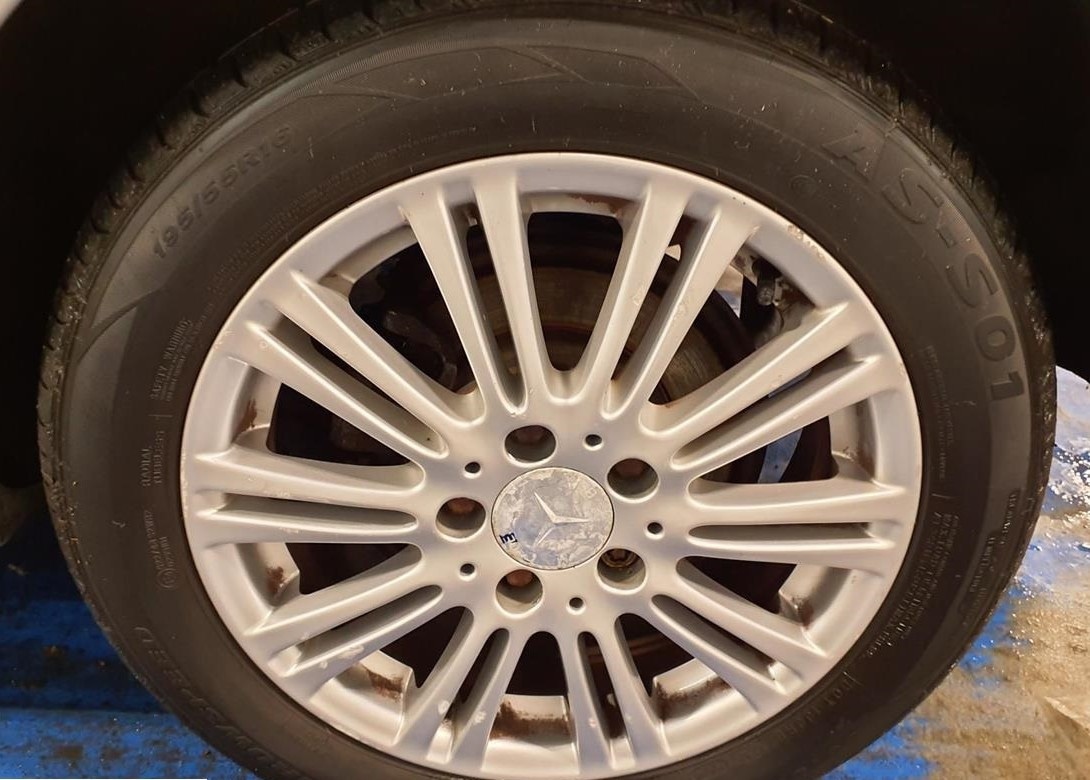 Used Mercedes-Benz A-Class 2010 for sale - 76495807: Photo 4