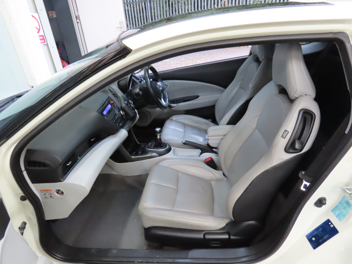 Used Honda CR-Z 2011 for sale - 76292883: Photo 11