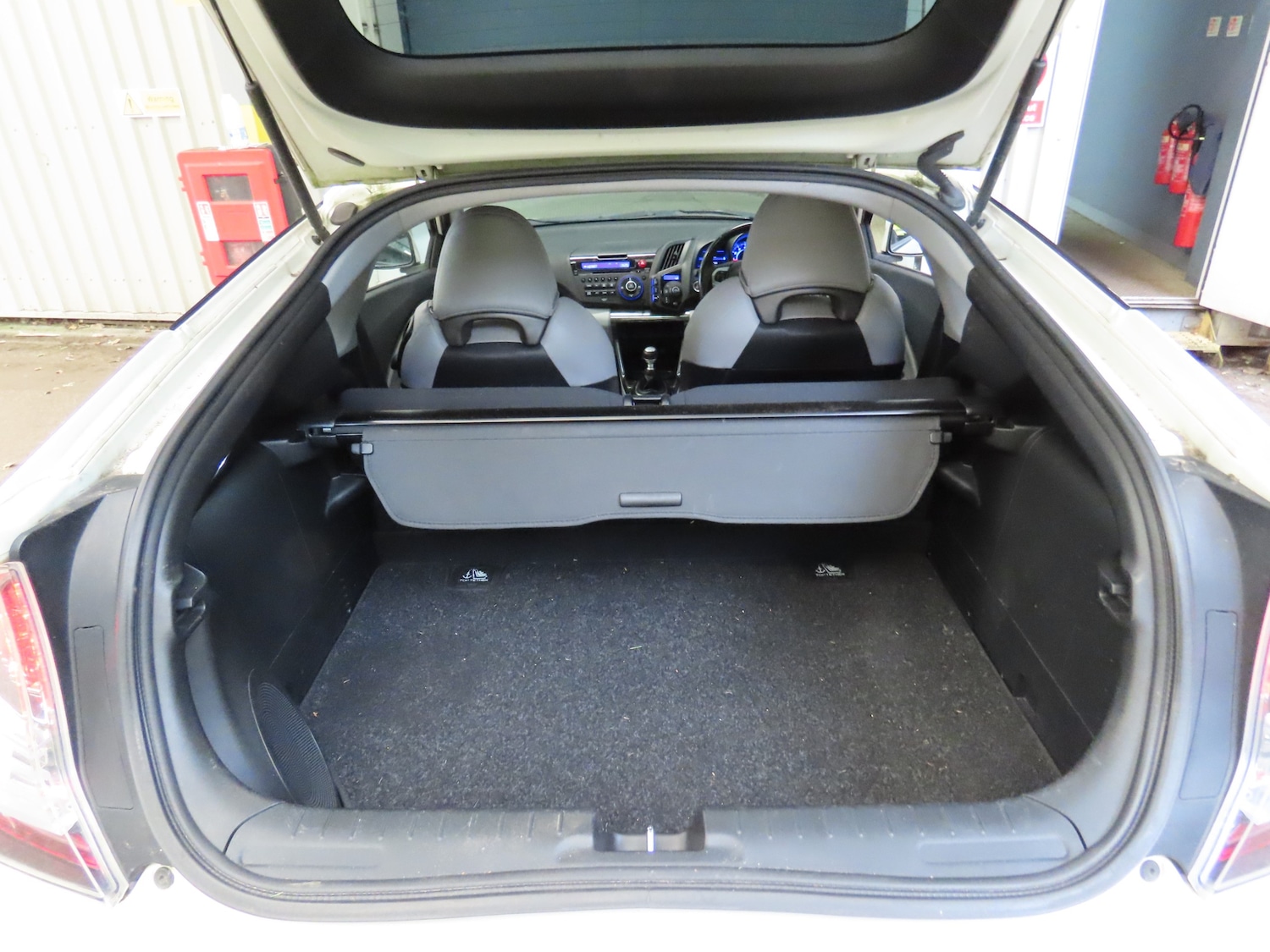 Used Honda CR-Z 2011 for sale - 76292883: Photo 9