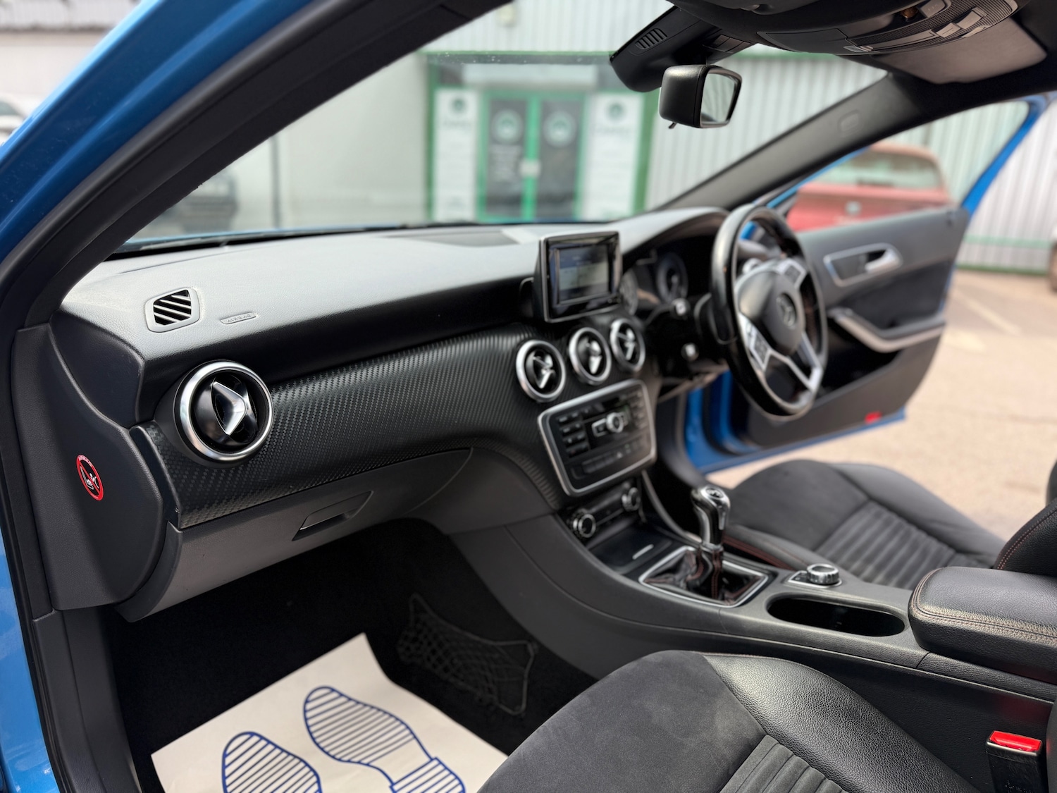 Used Mercedes-Benz A-Class 2013 for sale - 76453636: Photo 12