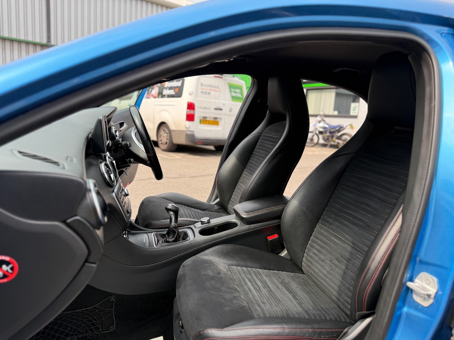 Used Mercedes-Benz A-Class 2013 for sale - 76453636: Photo 13