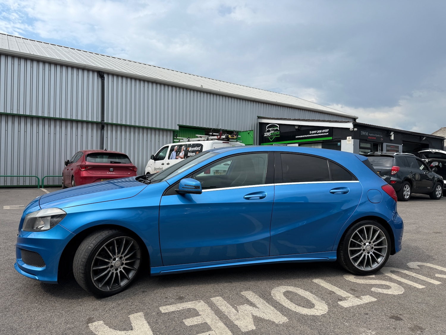 Used Mercedes-Benz A-Class 2013 for sale - 76453636: Photo 5