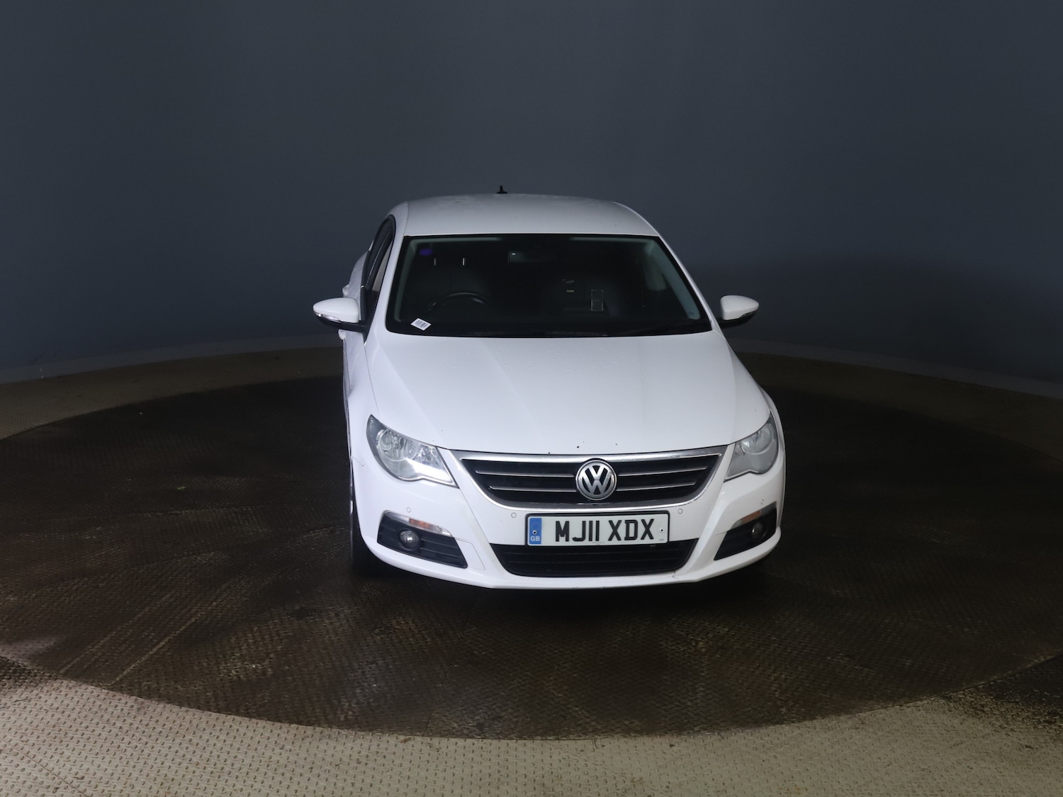 Used Volkswagen CC 2011 for sale - 76357804: Photo 2