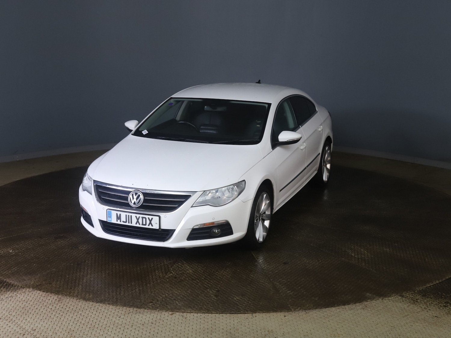 Used Volkswagen CC 2011 for sale - 76357804: Photo 3