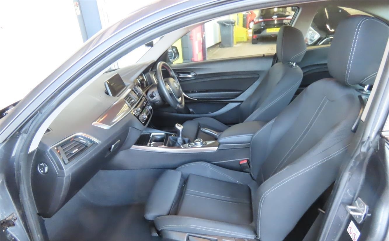 Used BMW 2 Series 2017 for sale - 76641621: Photo 2