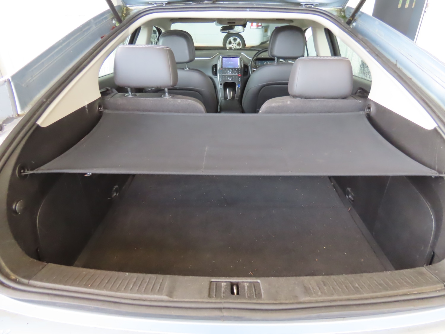 Used Vauxhall Ampera 2014 for sale - 76357805: Photo 11