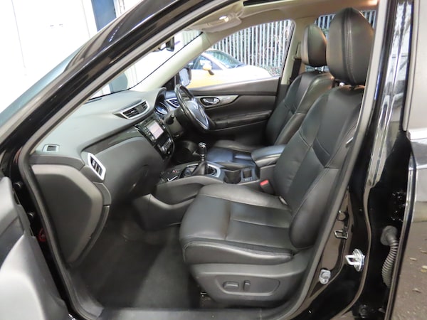 Used Nissan X-Trail 2017 for sale - 76292907: Photo 8