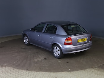 Used Vauxhall Astra 2004 for sale - 76224981: Photo