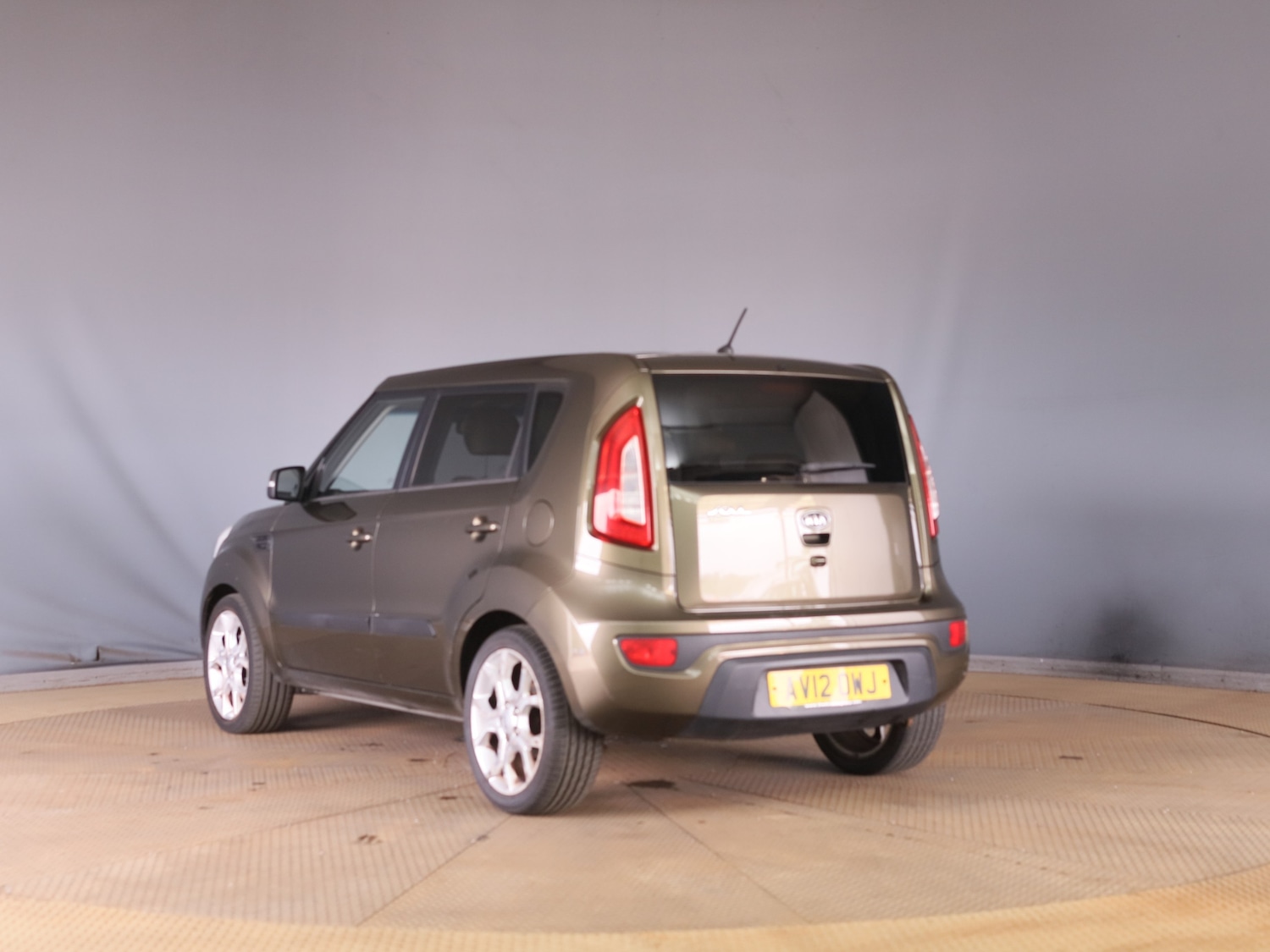 Vehicle 4