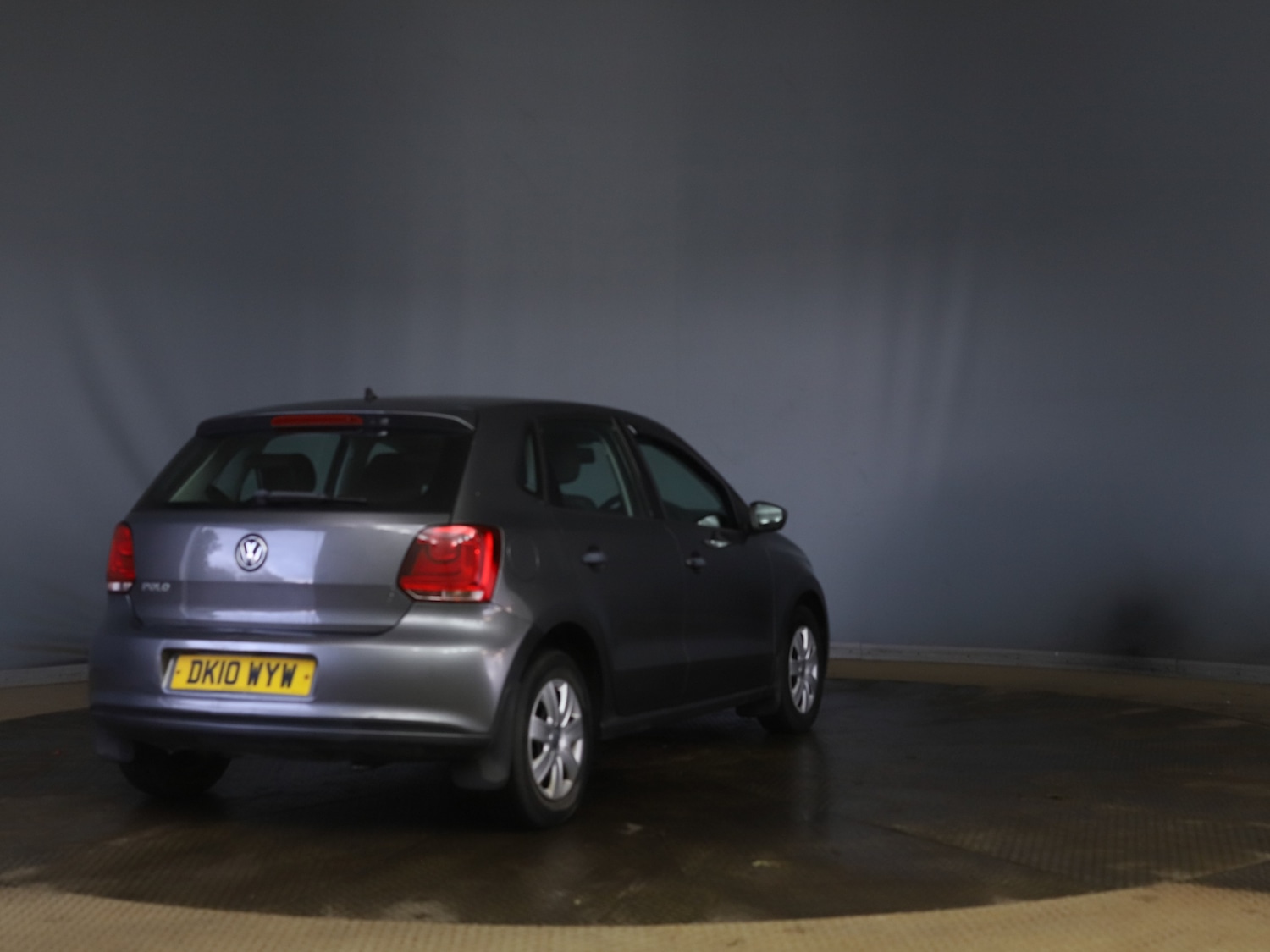 Used Volkswagen Polo 2010 for sale - 76357813: Photo 6