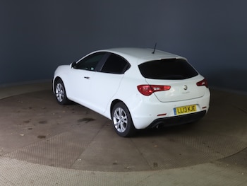 Used Alfa Romeo Giulietta 2013 for sale - 75918201: Photo