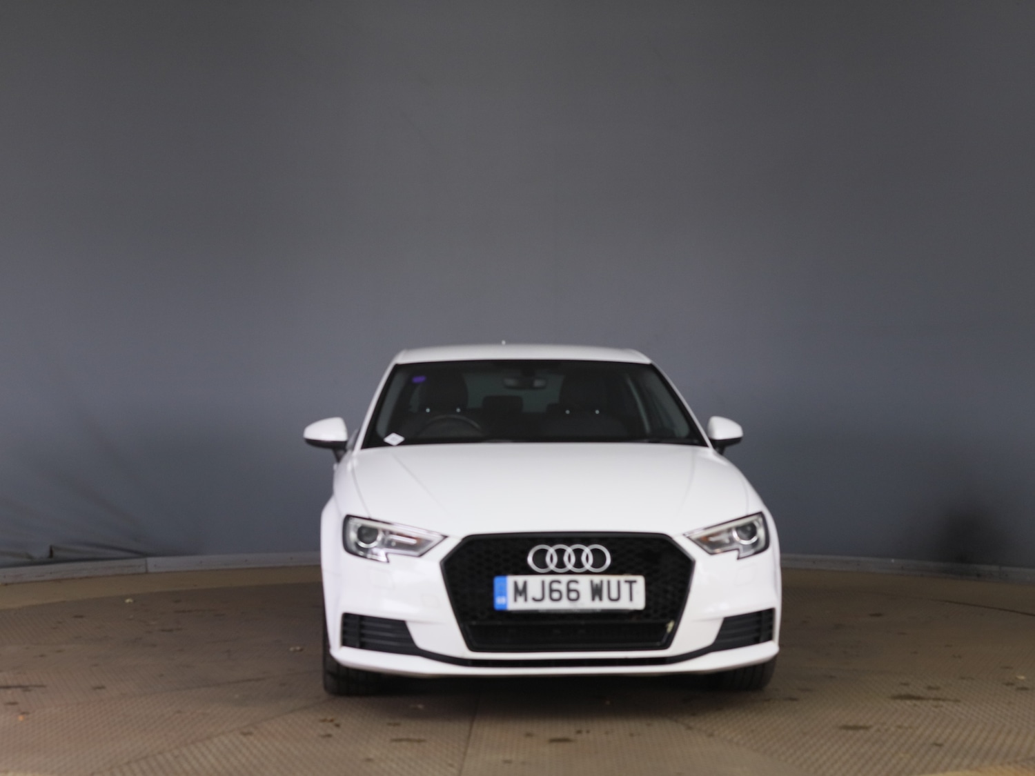 Used Audi A3 2016 for sale - 76292855: Photo 2