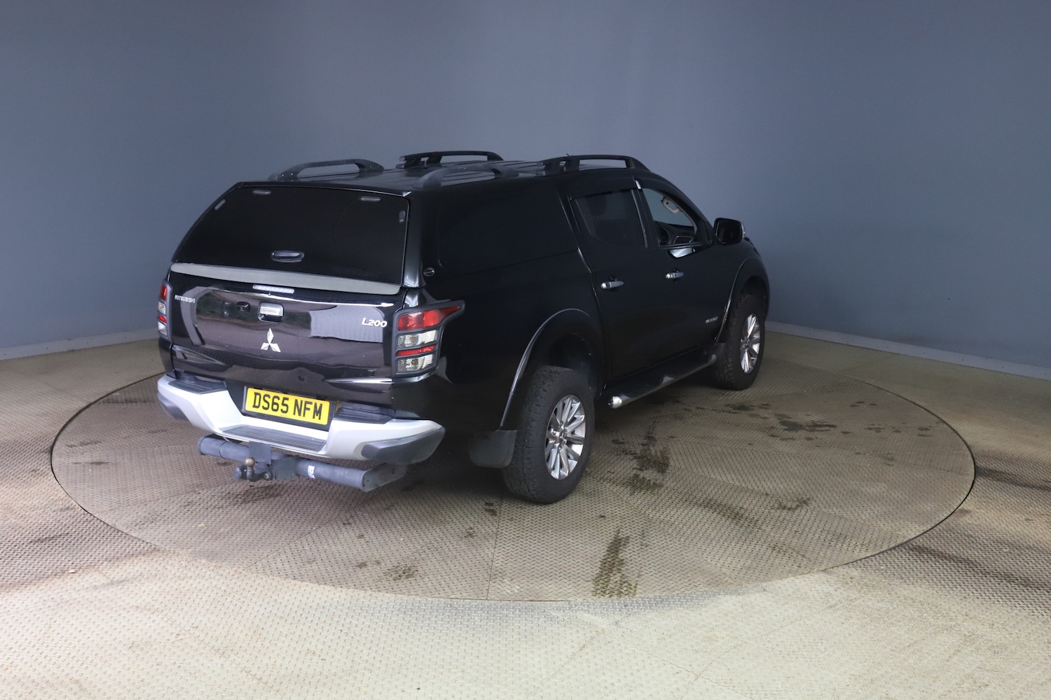 Vehicle 6