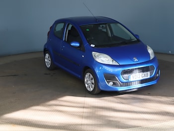 Peugeot - 107