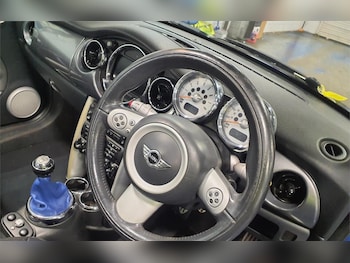 Used MINI Convertible 2007 for sale - 76909274: Photo