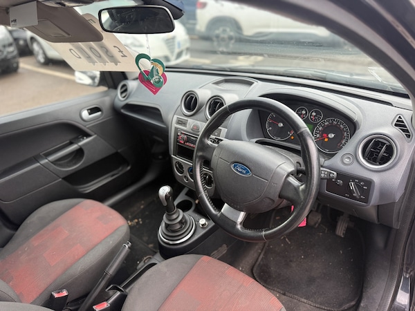 Used Ford Fiesta 2008 for sale - 76217661: Photo 7