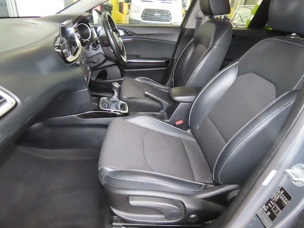 Used Kia Ceed 2019 for sale - 76292896: Photo 11