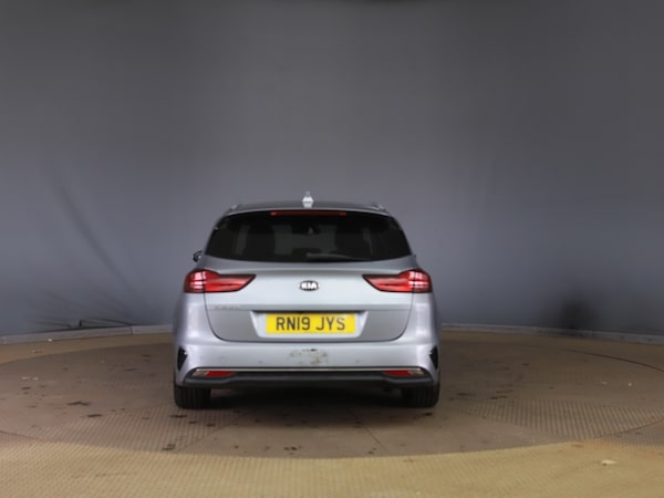 Used Kia Ceed 2019 for sale - 76292896: Photo 4