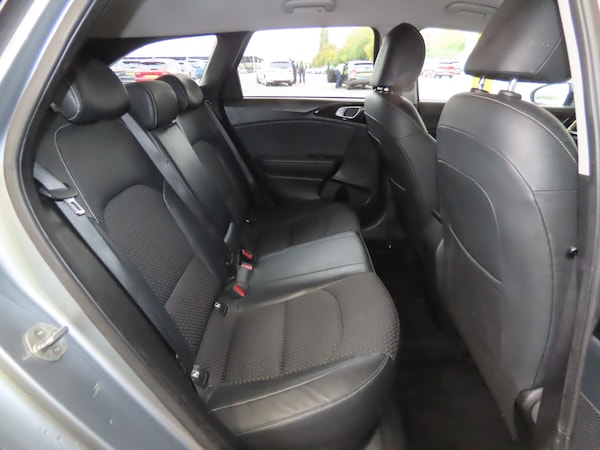 Used Kia Ceed 2019 for sale - 76292896: Photo 8