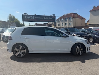 Used Volkswagen Golf 2014 for sale - 75924620: Photo