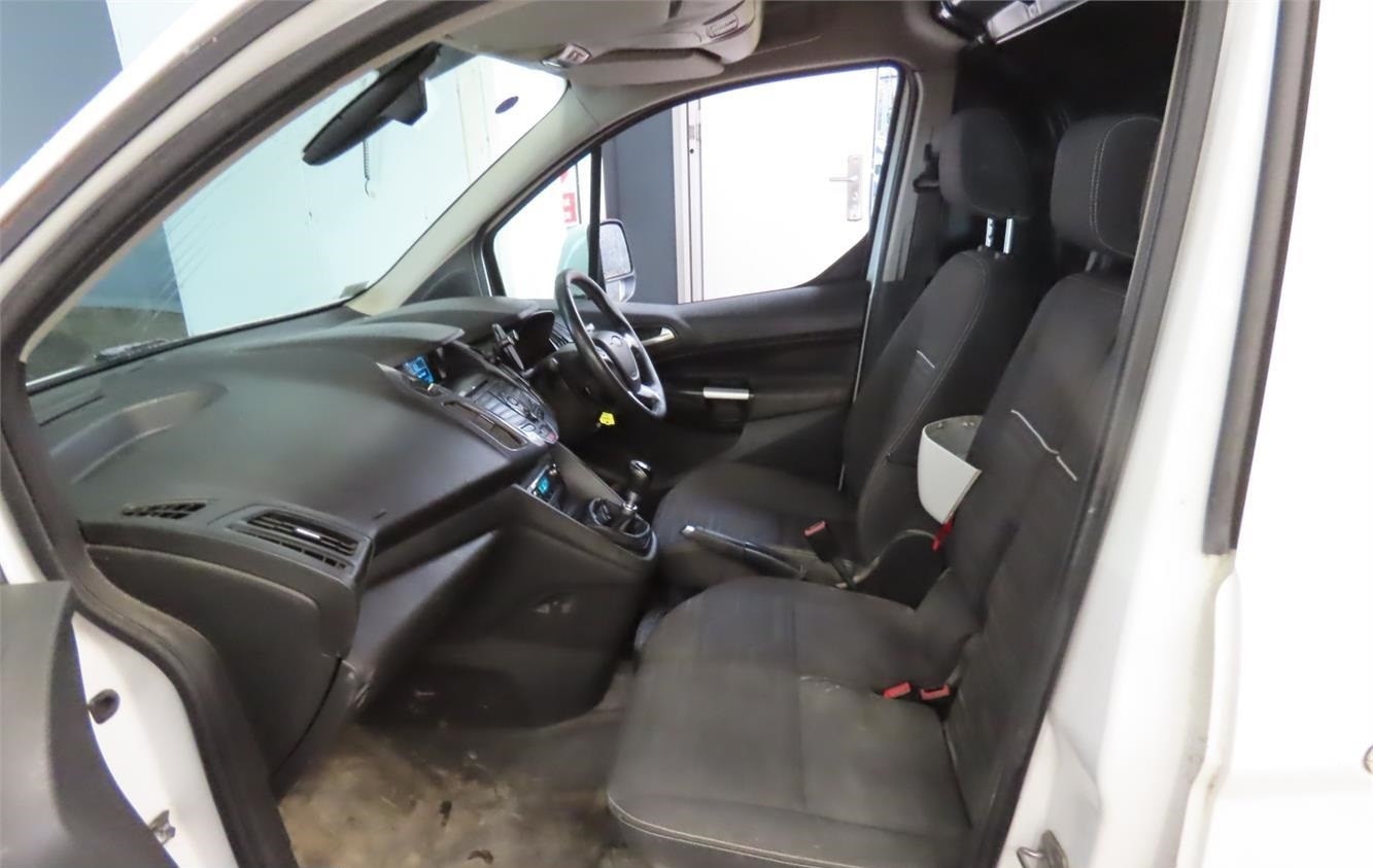 Used Ford Transit Connect 2014 for sale - 76949790: Photo 2