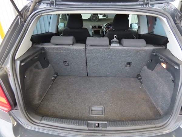 Used Volkswagen Polo 2014 for sale - 76292859: Photo 11