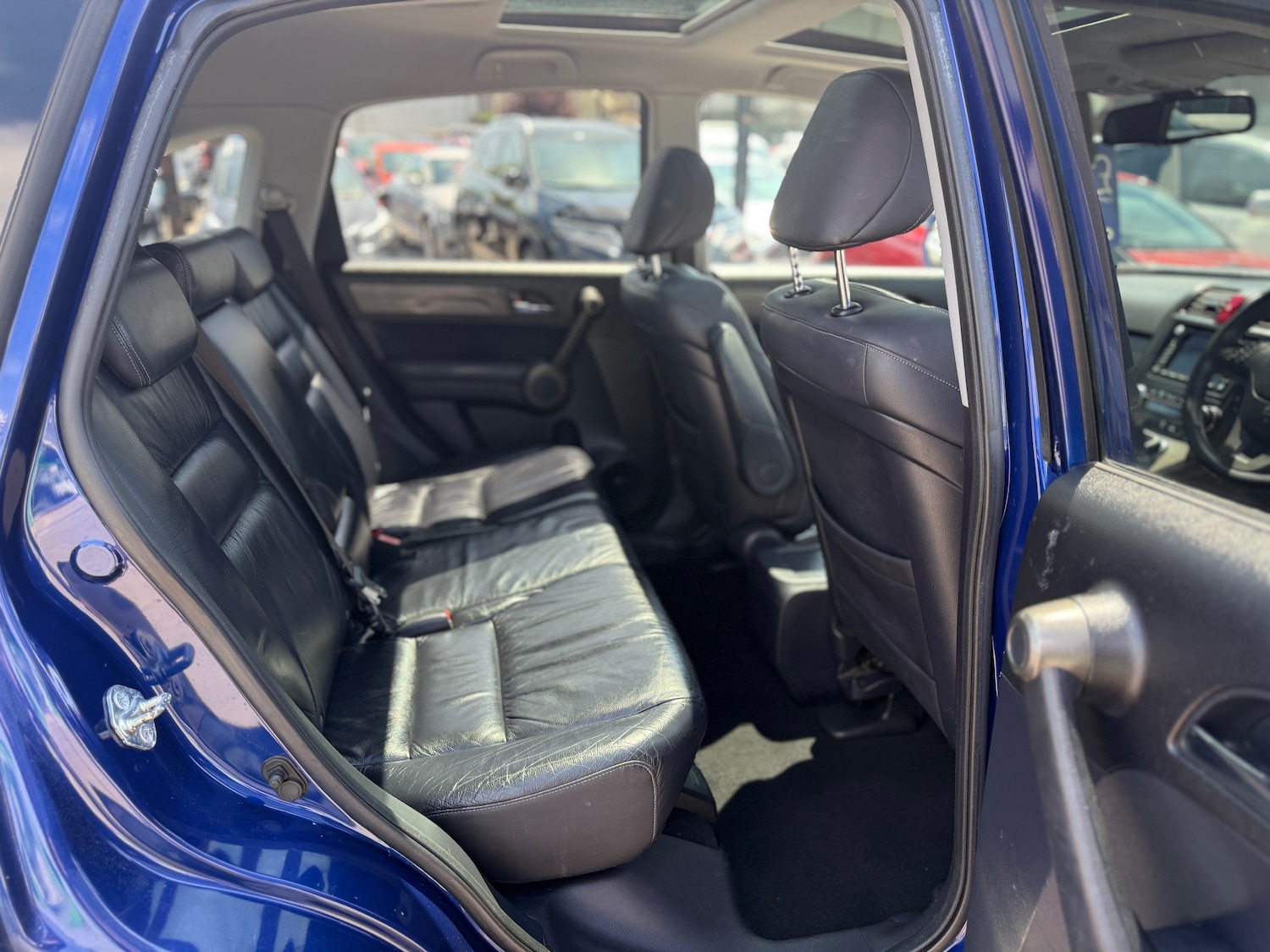 Used Honda CR-V 2011 for sale - 76453644: Photo 16