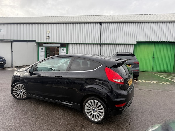 Used Ford Fiesta 2009 for sale - 76165211: Photo 6