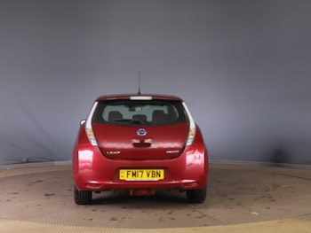Used Nissan Leaf 2017 for sale - 76292856: Photo 4