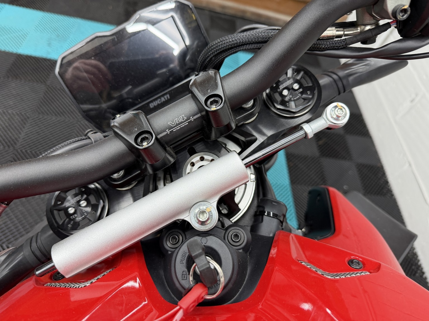 Ducati Streetfighter V4