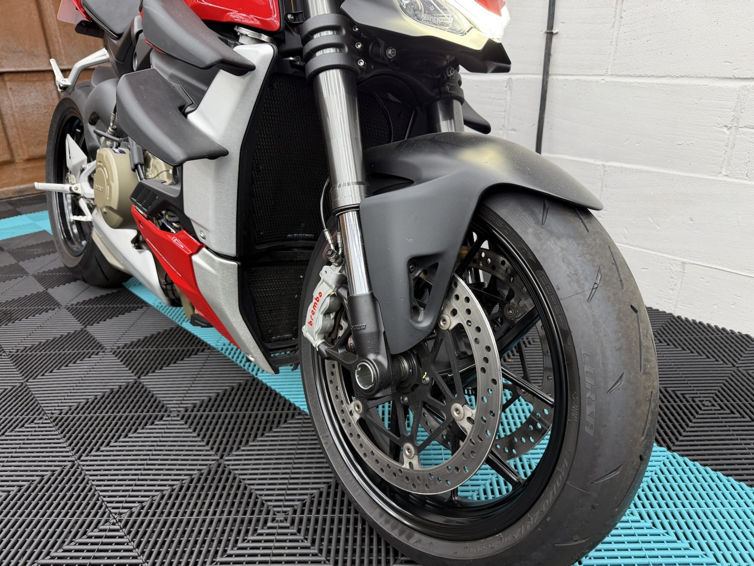 Ducati Streetfighter V4