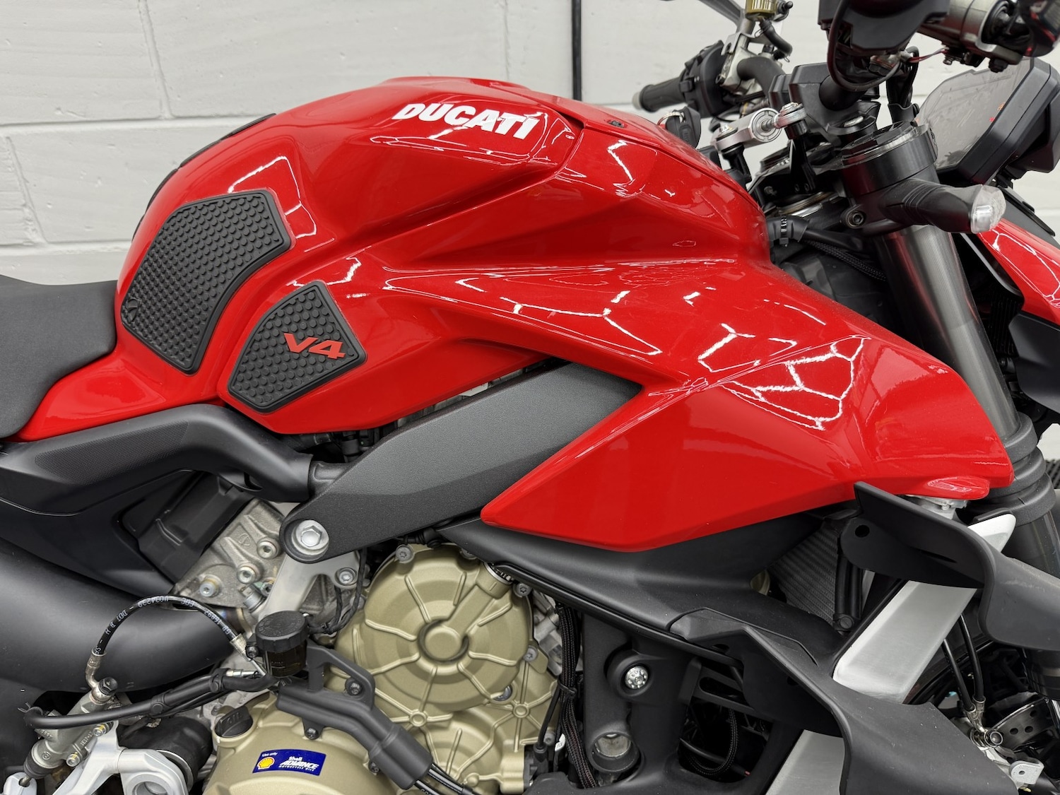 Ducati Streetfighter V4