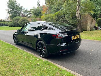 Used Tesla Model 3 2019 for sale - 75890781: Photo
