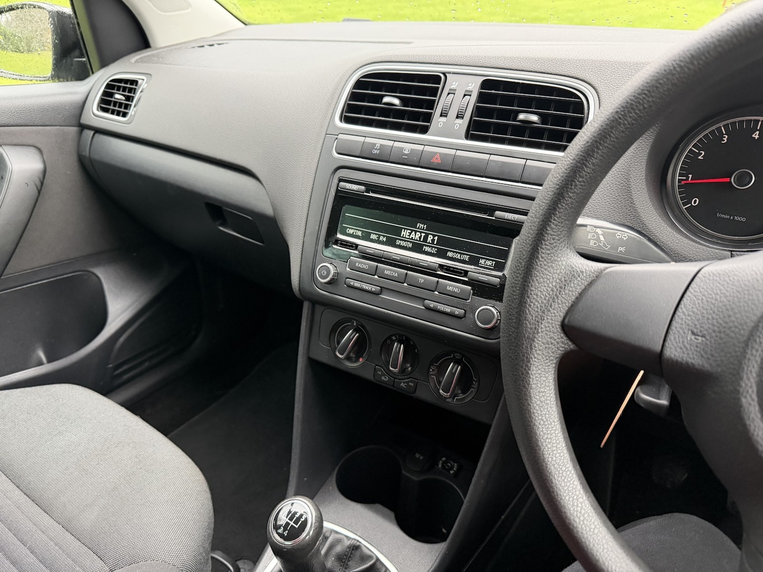 Used Volkswagen Polo 2012 for sale - 76845019: Photo 11